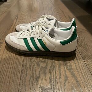 Adidas Sambas